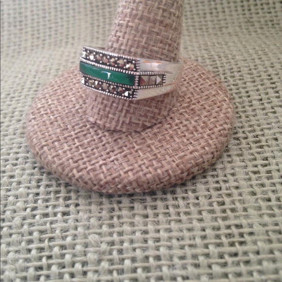 Sterling Fashion Ring - Picture 5 of 6